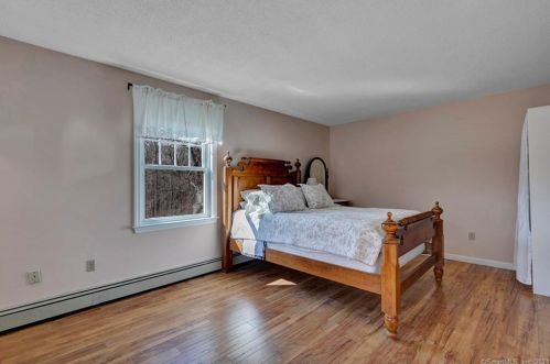 40 Carli Blvd, Colchester CT  06415-1867 exterior