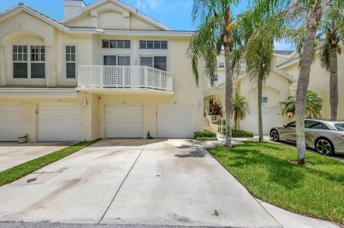 105 Mainsail Cir, Jupiter, FL 33477-1401