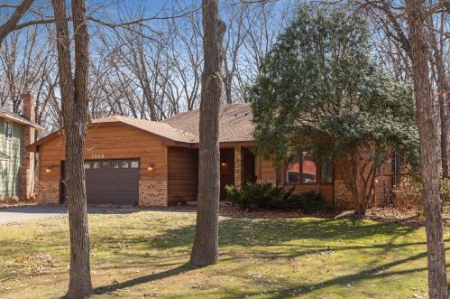1506 99th Cir, Minneapolis, MN 55433-6407