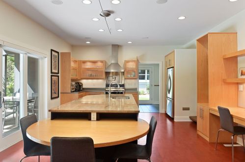 6812 Wooddale Ave, Minneapolis MN  55435-1635 exterior