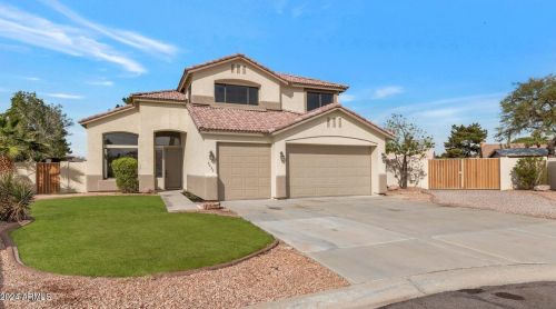 5422 81st Ave, Glendale, AZ 85303-5526