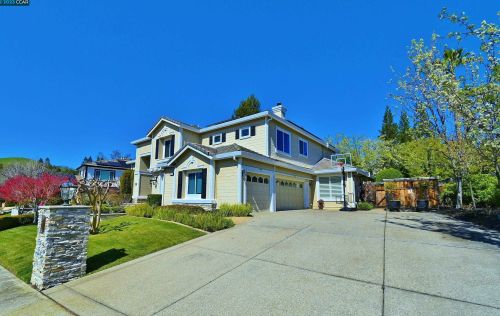 111 Victoria Pl, Danville, CA 94506-1424
