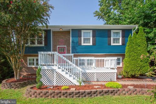 10314 Hillside Ln, Fredericksburg, VA 22408-2676