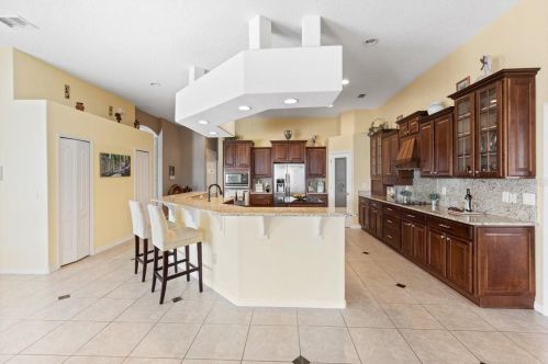 6056 Lake Melrose Dr, Orlando FL  32829-7691 exterior