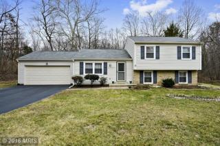 1501 Hiddenbrook Dr, Herndon, VA 20170-2809
