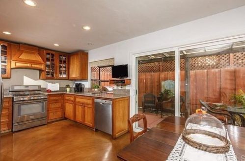 226 Levant Way, Oceanside CA  92057-6145 exterior