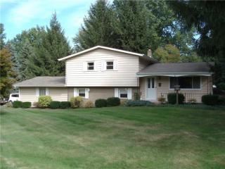105 Circle Dr, Doylestown, OH 44230-1441