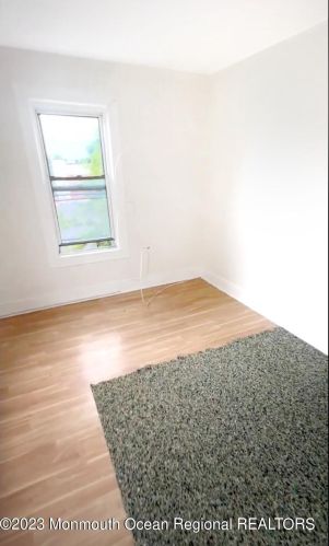 413 Ridge Ave, Tinton Falls NJ  07712-6331 exterior