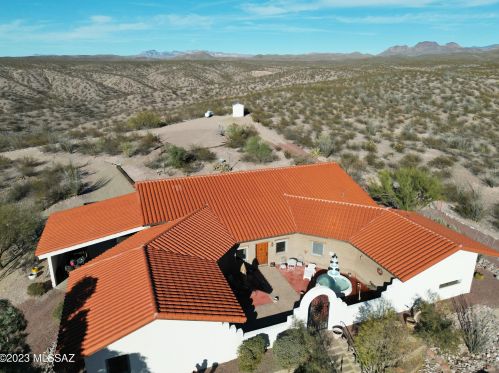 5363 Cascabel Rd, Mescal, AZ 85602-8317