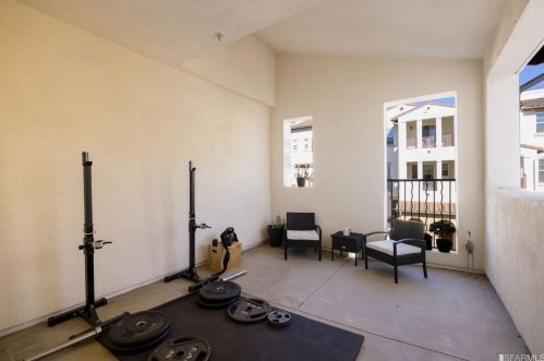 4308 Clarinbridge Cir, Pleasanton CA  94568-7208 exterior