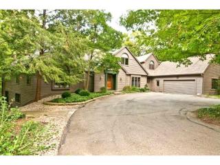 74 Locust Hill Rd, Cincinnati, OH 45245-3114