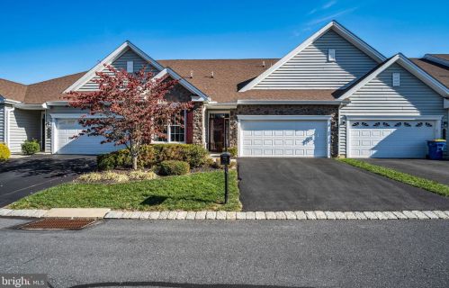 228 Colonial Dr, Navy Sup Dpt PA  17050-9505 exterior