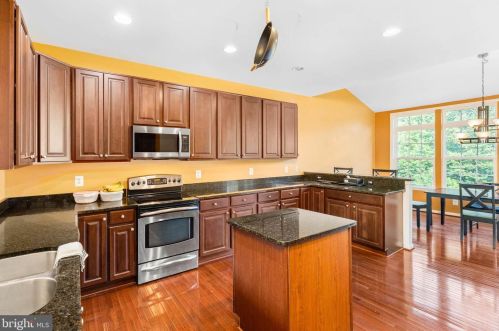 181 Bobwhite Ct, Gordonsville VA  22942-6985 exterior