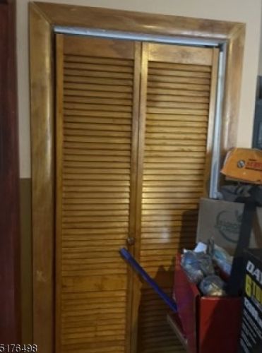 183 Park St, East Orange NJ  07017-1817 exterior