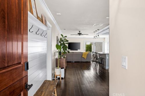 1932 Montair Ave, Long Beach CA  90815-3011 exterior