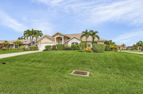 4631 18th Ave, Cape Coral, FL 33914-6237