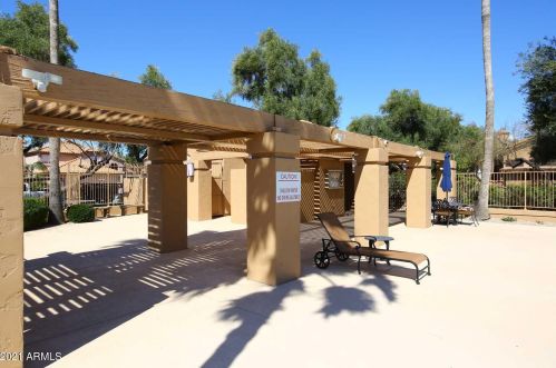 9542 Dreyfus Pl, Scottsdale AZ  85260-4301 exterior