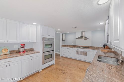 1913 Flintshire Ct, Titusville, FL 32796-1027
