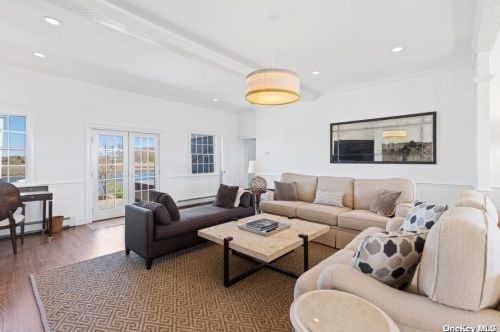 63745 Route 25, Southold NY  11971-4719 exterior