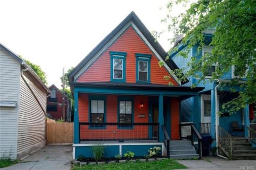 171 16th St, Buffalo, NY 14213-2609
