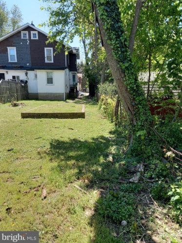 327 Jefferson Ave, Cheltenham, PA 19012-2020