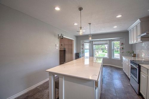 3118 Encino Dr, Dallas TX  75228-2370 exterior