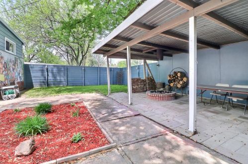 1708 Beulah Vista Blvd, Valpo IN  46383-3002 exterior