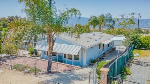 32389 Valley View Ave, Lake Elsinore CA  92530-0518 exterior