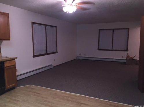 19 Phillips St, Middletown NY  10940-3303 exterior