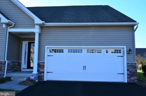 22 Fairway Dr, Millville, DE 19970-3254