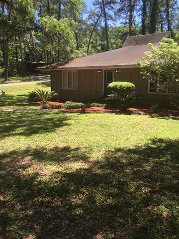 2403 Perez Ave, Tallahassee, FL 32304-1328