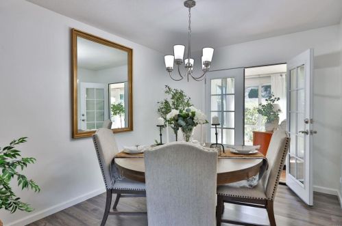 16670 Bernardo Oaks Dr, San Diego CA  92128-2837 exterior