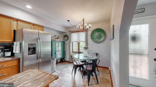 6 Chatham Ct, Dover DE  19901-3909 exterior