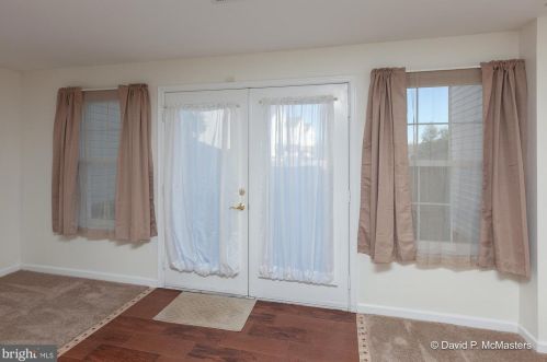 158 Dunlap Dr, Charles Town WV  25414-6506 exterior