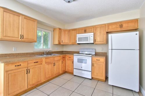 1875 Burning Tree Dr, Titusville, FL 32780-2627