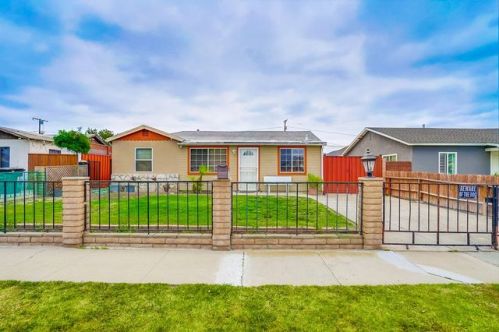 3216 185th St, Torrance, CA 90504-5005