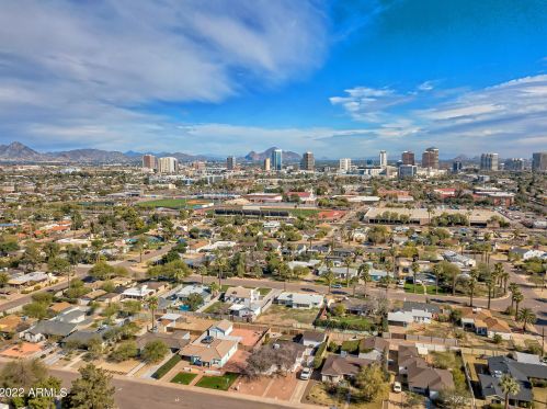 2930 17 Ave, Phoenix AZ exterior