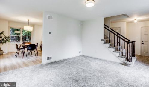 145 Ridings Way, Lancaster PA  17601-1707 exterior