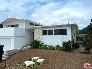 3613 Shoreheights Dr, Malibu, CA 90265-5648