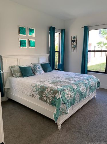 9764 34th Ct, Hialeah FL  33018-1880 exterior