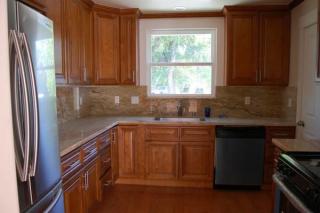 166 Broadway St, Redwood City CA  94063-4011 exterior
