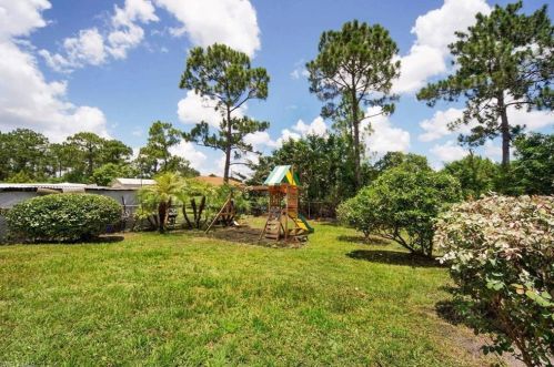 3102 40 St, Lehigh Acres FL  33976-4631 exterior