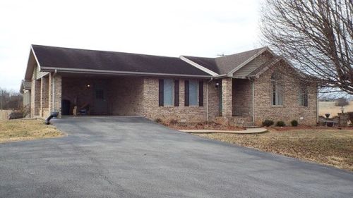 405 Dillon St, Columbia, KY 42728-1775