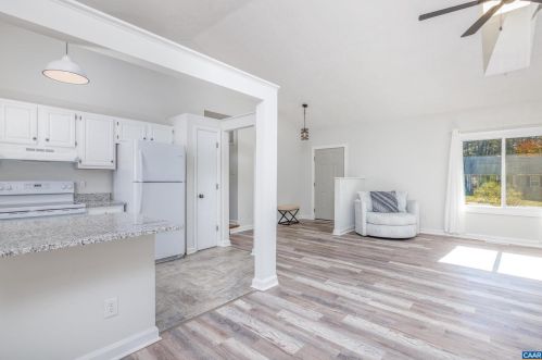 20 Loblolly Rd, Bybee VA  22963-3021 exterior