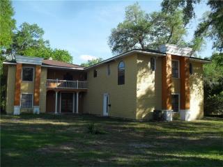 2850 Nicole Ave, Kissimmee FL  34744-3808 exterior