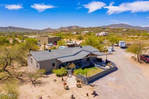 45444 20th St, Phoenix AZ 85087-7526 exterior