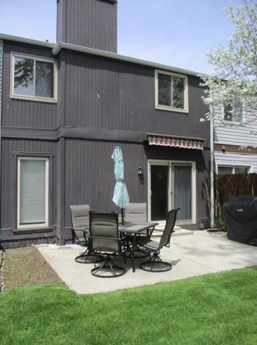 3151 Cheltenham Ct, Gibsonia PA  15044-8434 exterior