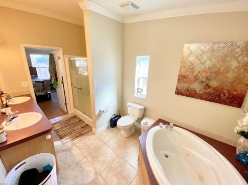 1101 Olive Ave, Lehigh Acres FL 33971-5337 exterior