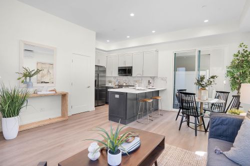 4111 Clairemont Mesa Blvd, San Diego CA  92117-2719 exterior