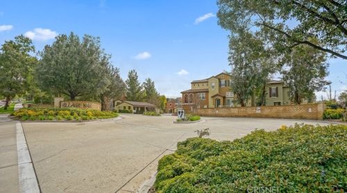 28134 Ashbrook Ln, Santa Clarita, CA 91354-1115